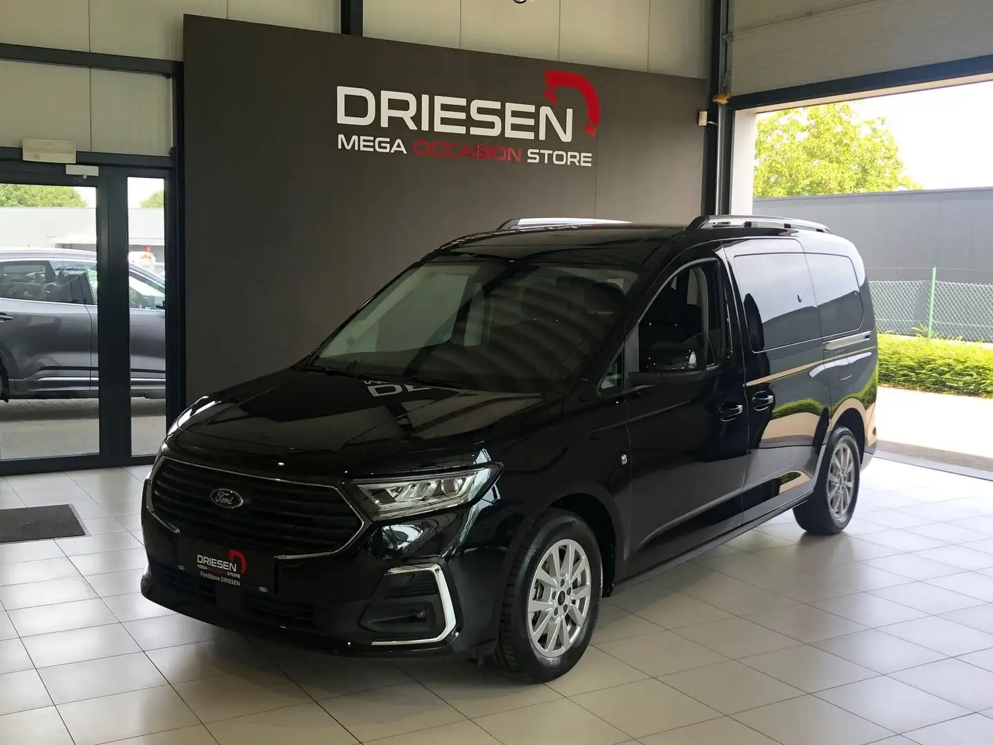 Ford Tourneo Connect Ecoboost Titanium Grand 7 ZITPLAATSEN BIJ DRIES Nero - 1