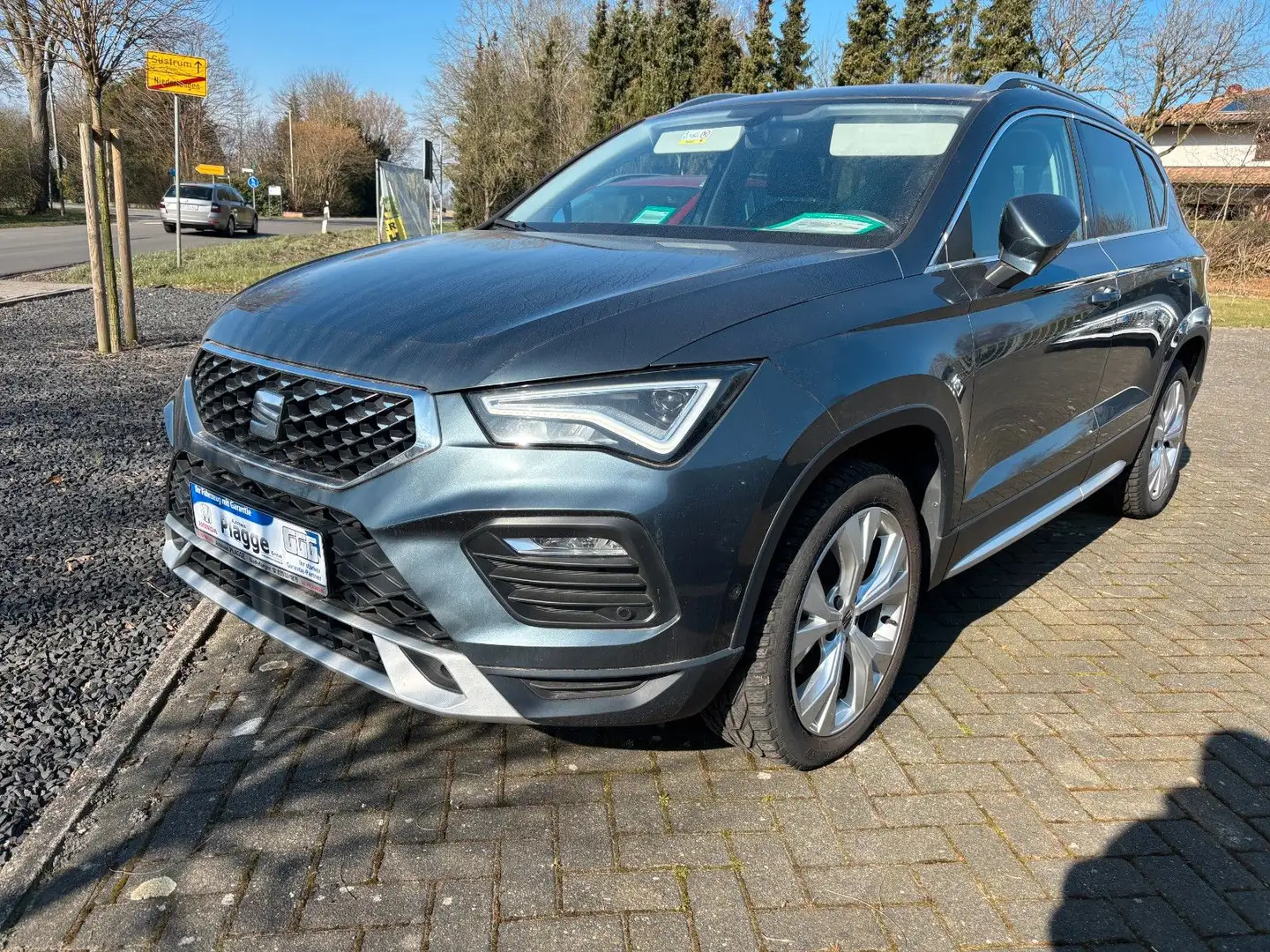 SEAT Ateca 1.5 TSI Xperience Grau - 1