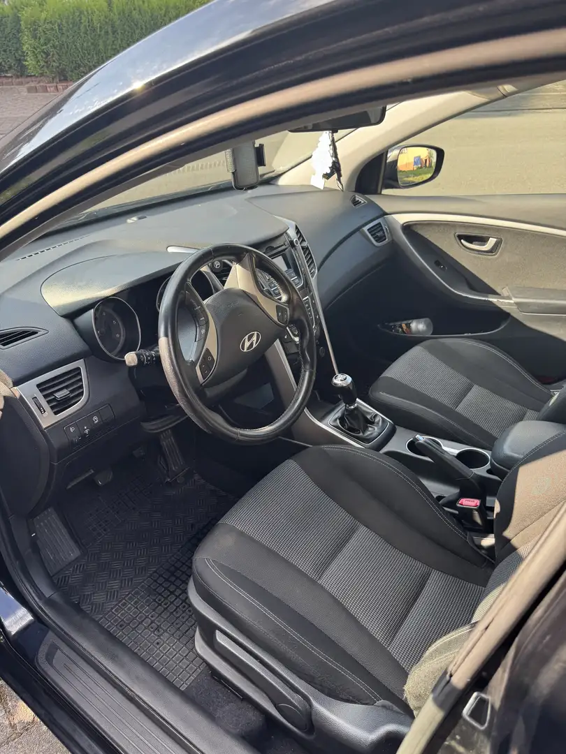 Hyundai i30 i30cw 1.6 CRDi Comfort - 2