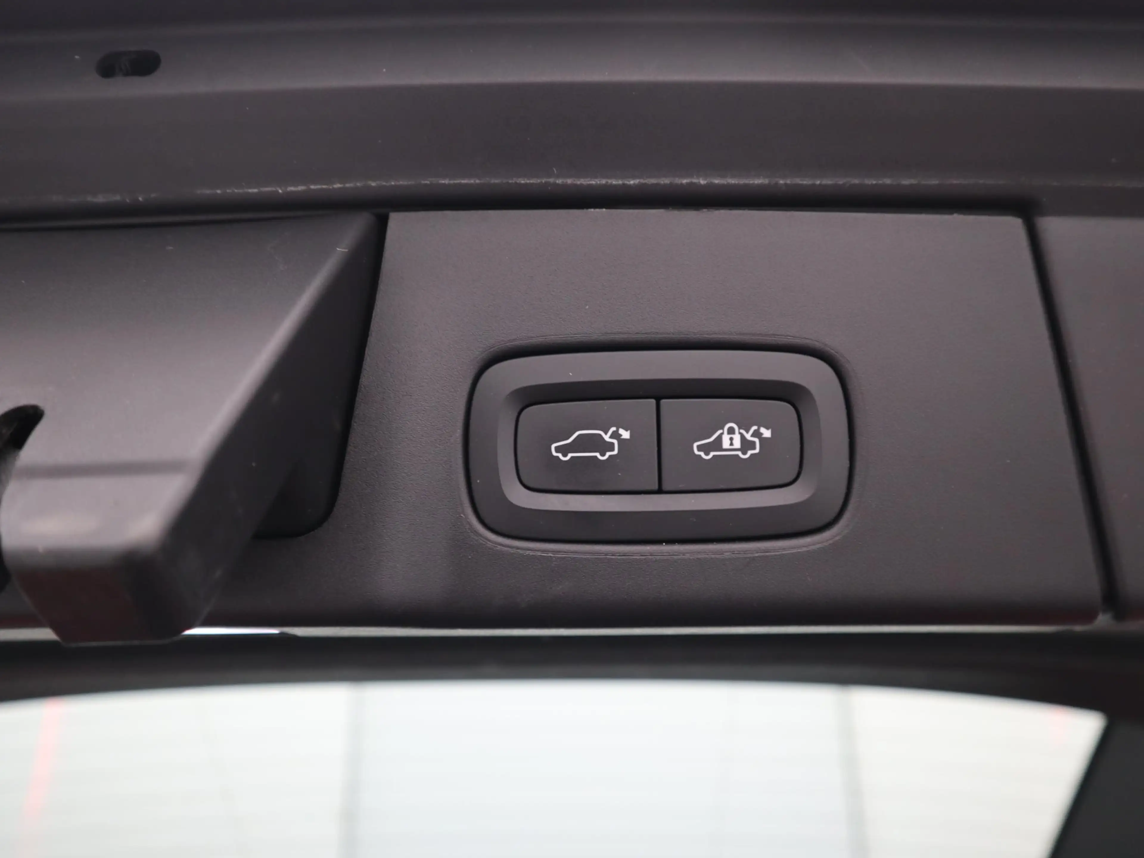 Volvo V90 2.0 T5 90th Anniversary Edition CAMERA / CARPLAY / — photo 44