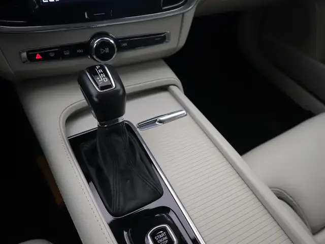 Volvo V90 view 15