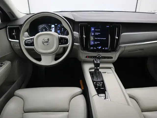 Volvo V90 view 8