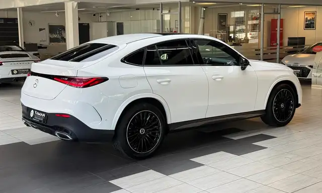 Mercedes-Benz GLC view 7