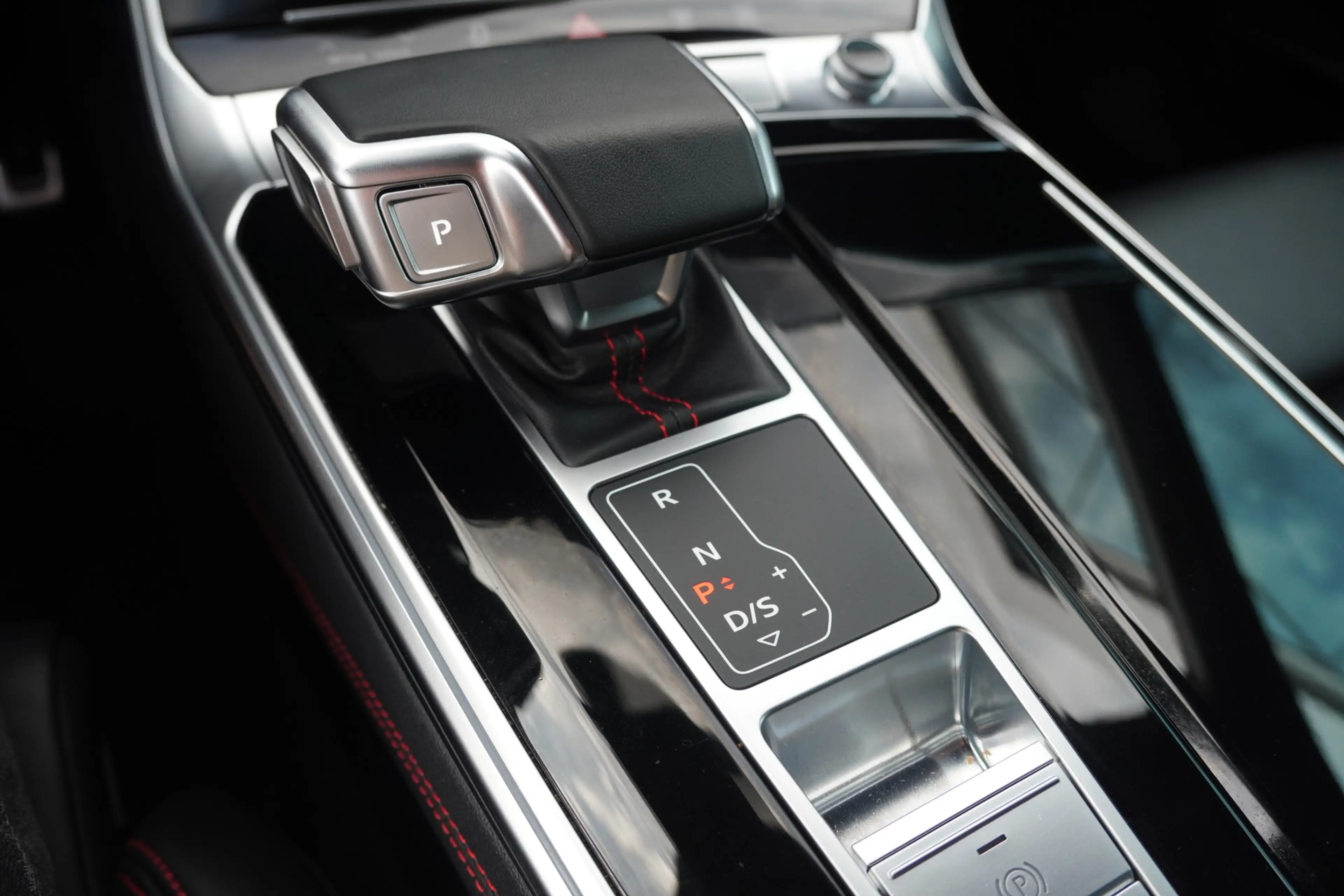Audi A7 Sportback 55 TFSI e quattro Competition - S SEATS — photo 34