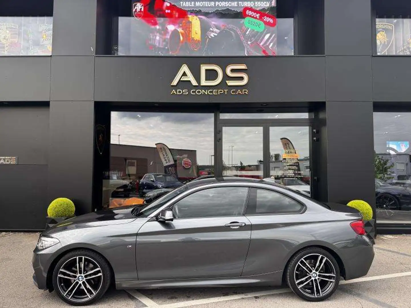 BMW 220 i pack M Grijs - 2