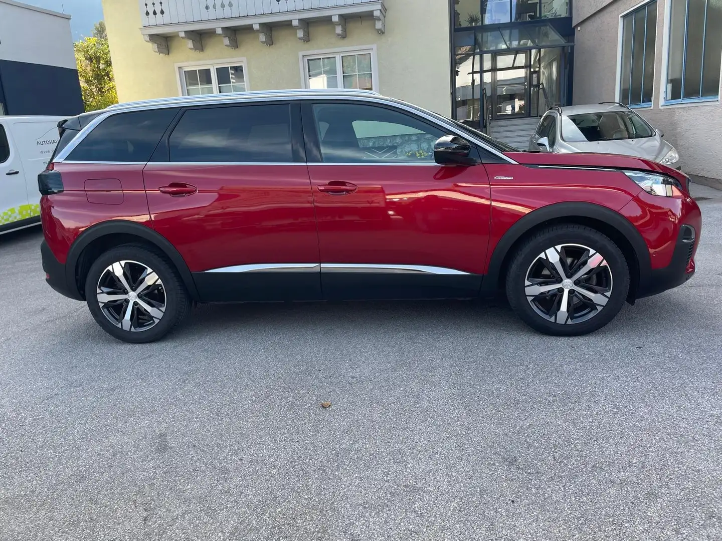 Peugeot 5008 5008 1,2 PureTech 130 S Rot - 2