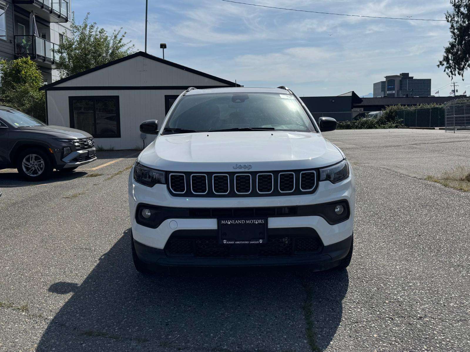 2025 Jeep Compass — view 2