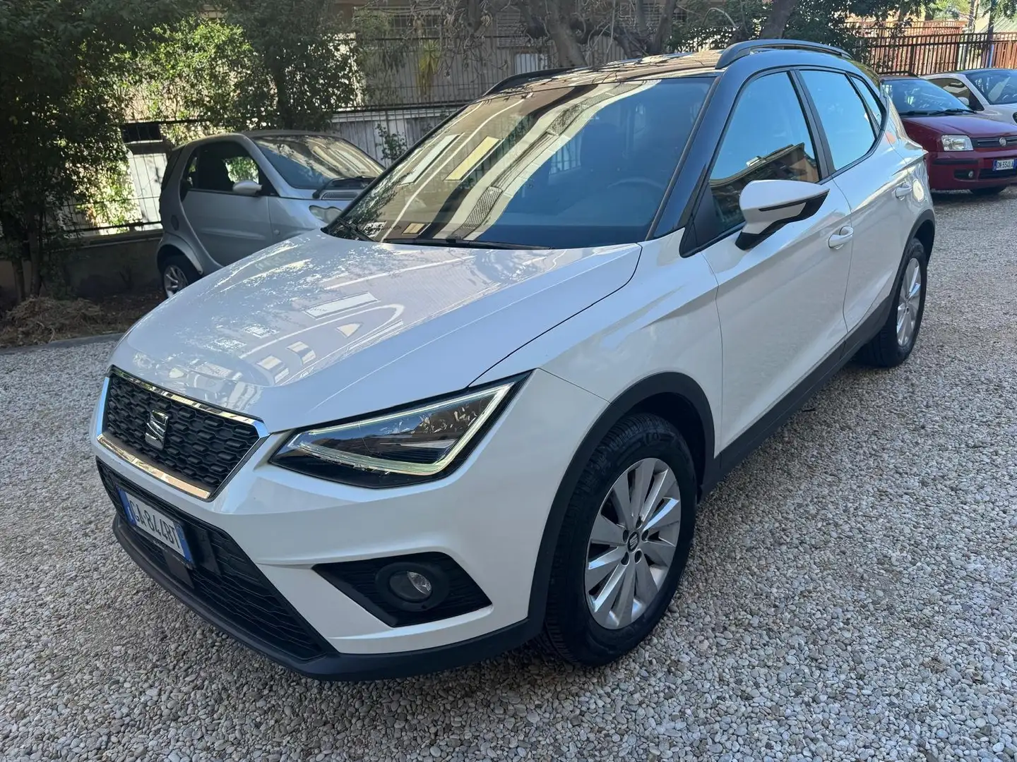 SEAT Arona Arona 2017 1.6 tdi Reference 95cv Bianco - 1