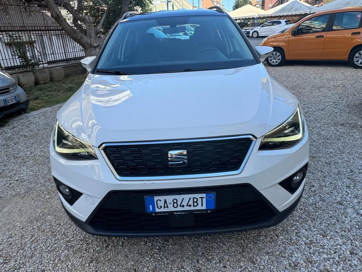 SEAT Arona Arona 2017 1.6 tdi Reference 95cv Bianco - 2