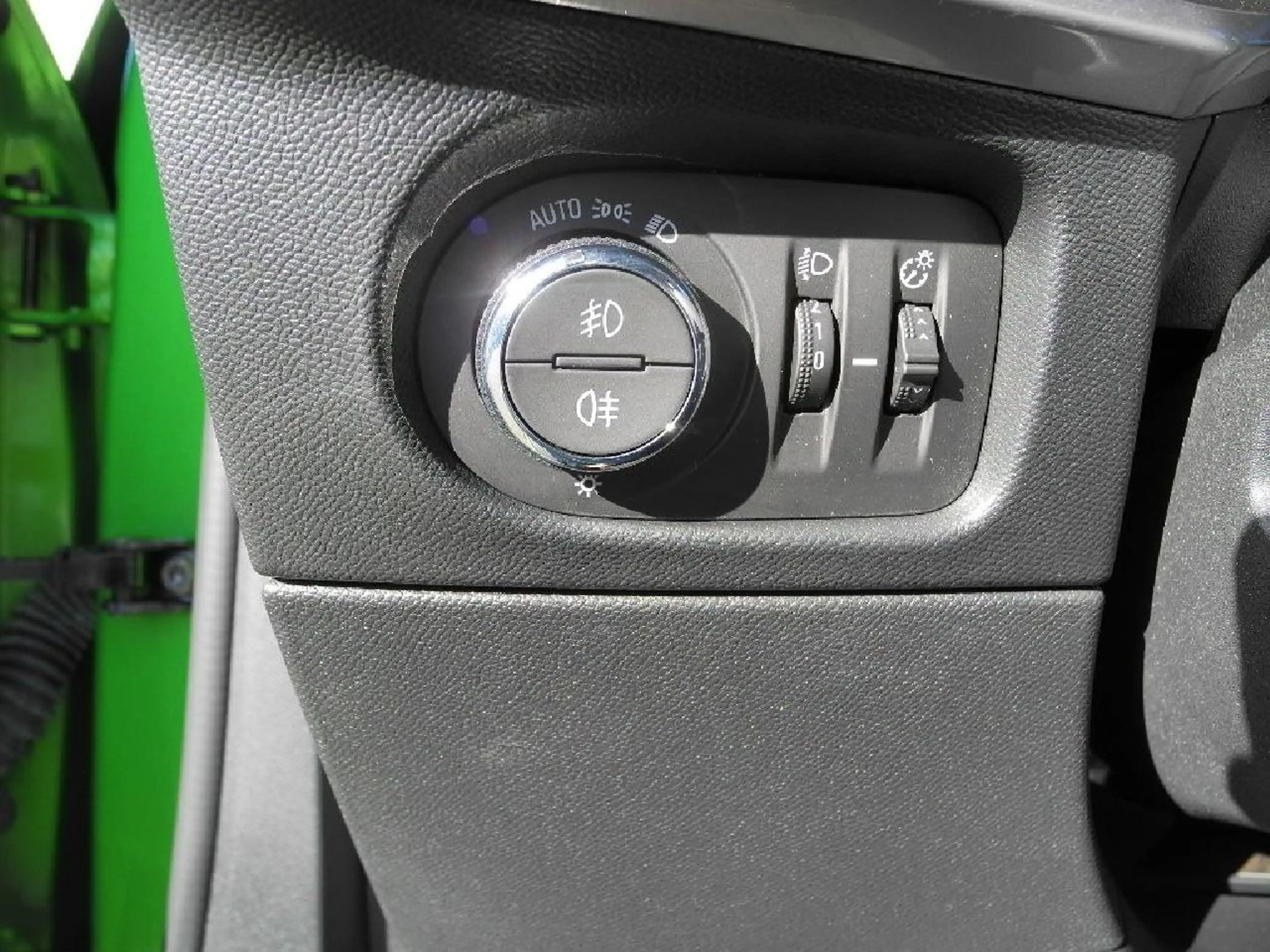 Opel Mokka-E e Elegance — photo 6