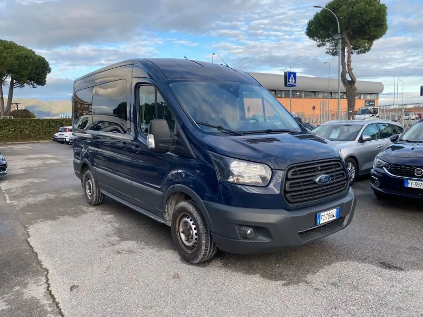 Ford Transit Bus 2.0 ecoblue combi 8p. Bleu - 2
