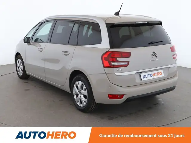 Citroen C4 Picasso view 4