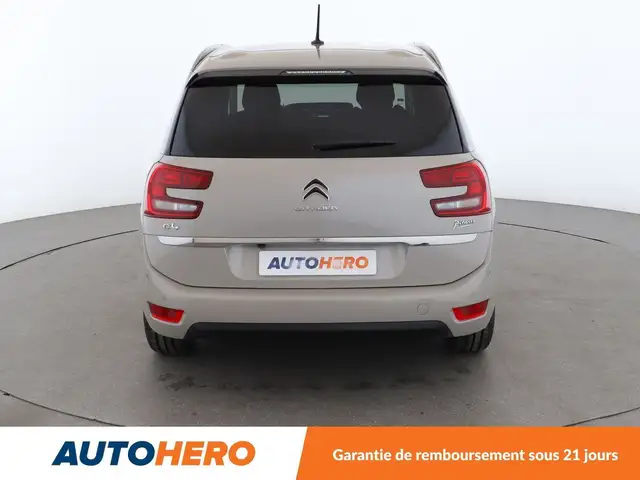 Citroen C4 Picasso view 5