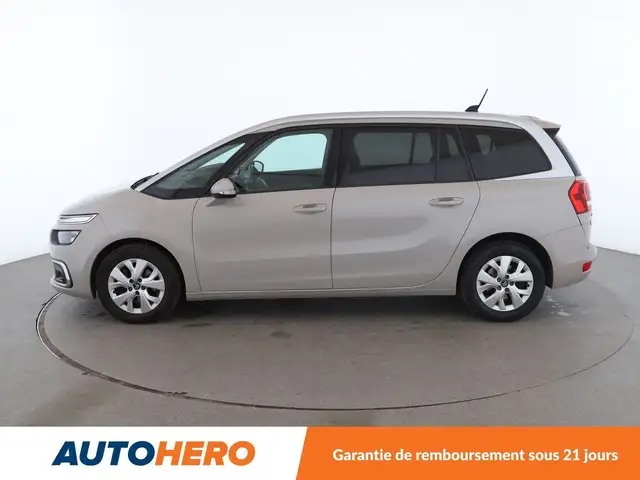 Citroen C4 Picasso view 3