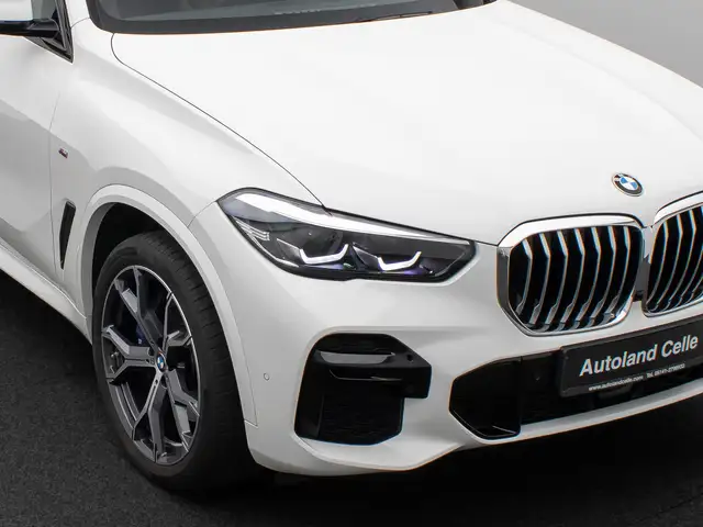 BMW X5 view 17