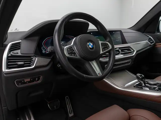 BMW X5 view 20