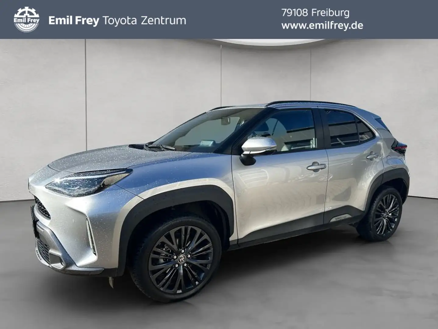 Toyota Yaris Cross Hybrid 1.5 VVT-i Adventure Allwetterre Silber - 1