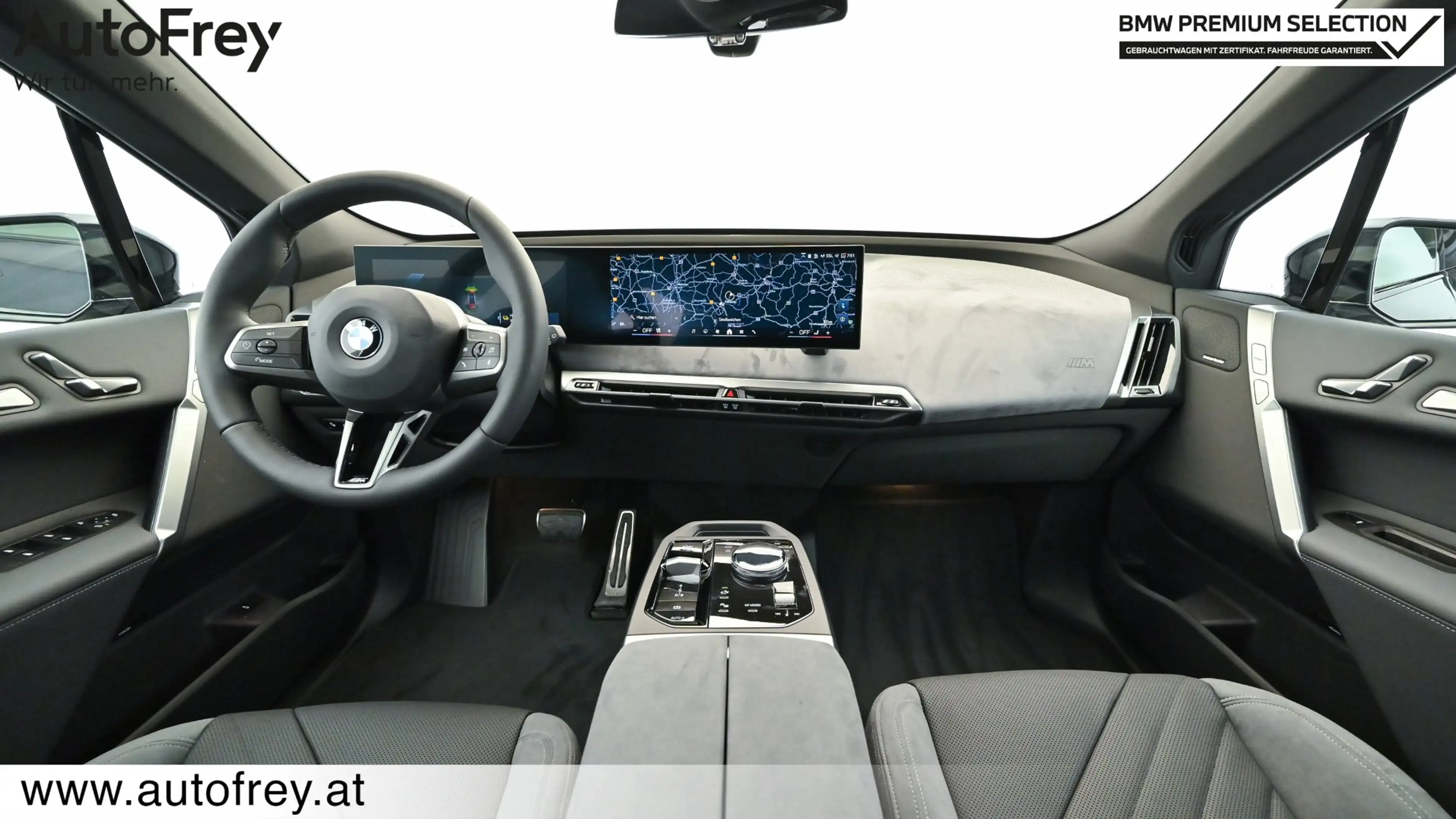 BMW iX xDrive45 — photo 14