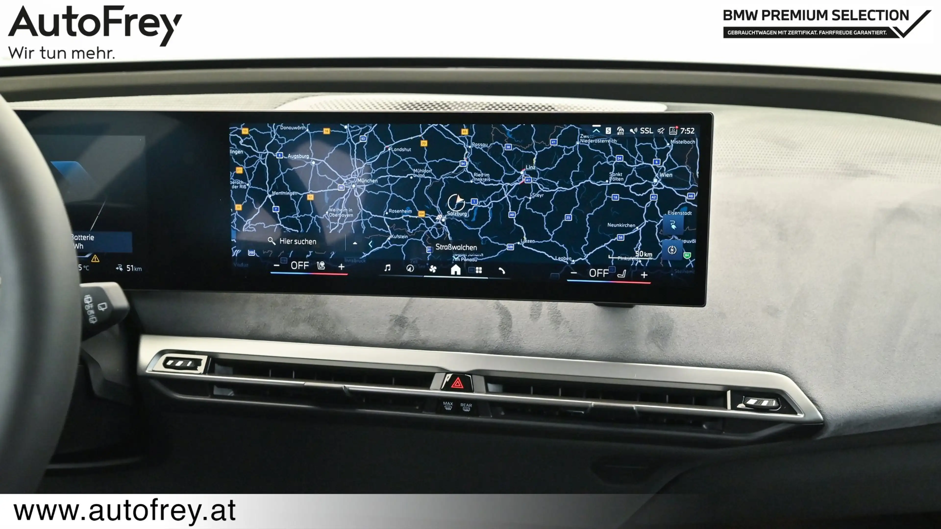 BMW iX xDrive45 — photo 15
