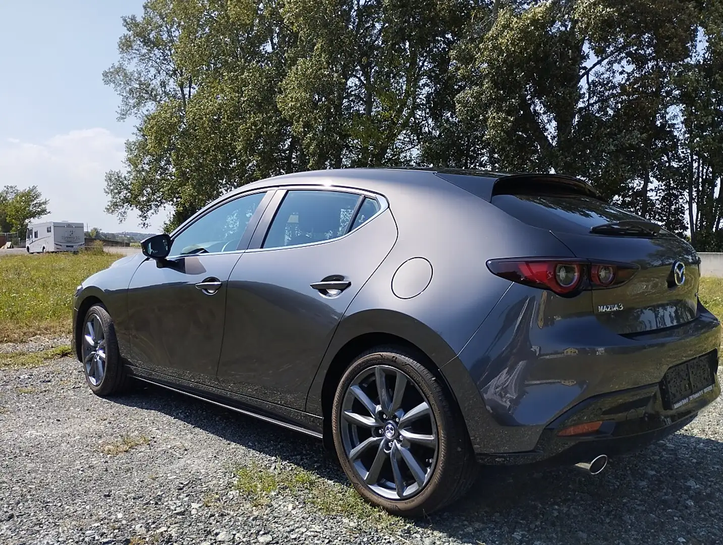 Mazda 3 Mazda3SKY.-G 2.0 Comfort+,NEU Service,18Zoll Alu Grau - 2