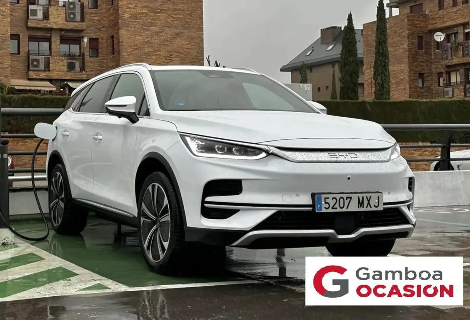 BYD Tang Flagship Weiß - 1