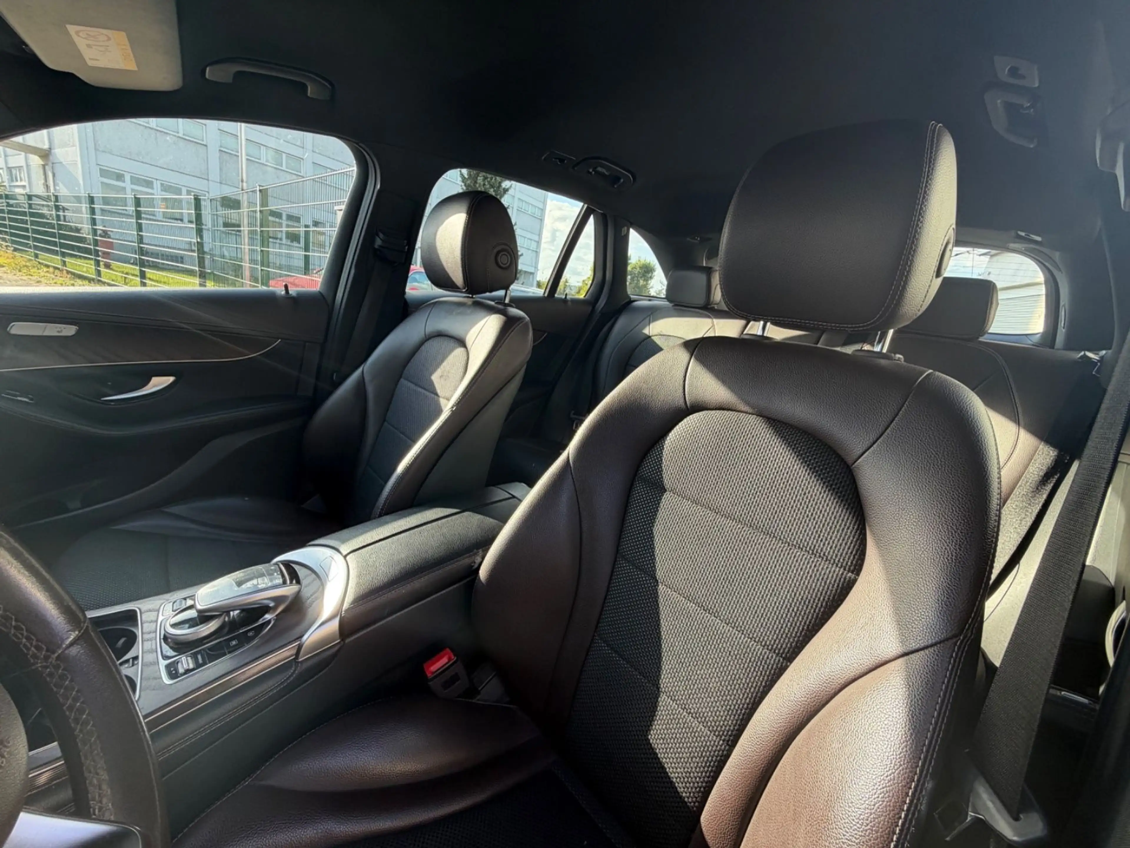Mercedes-Benz GLC 250 4Matic — photo 8