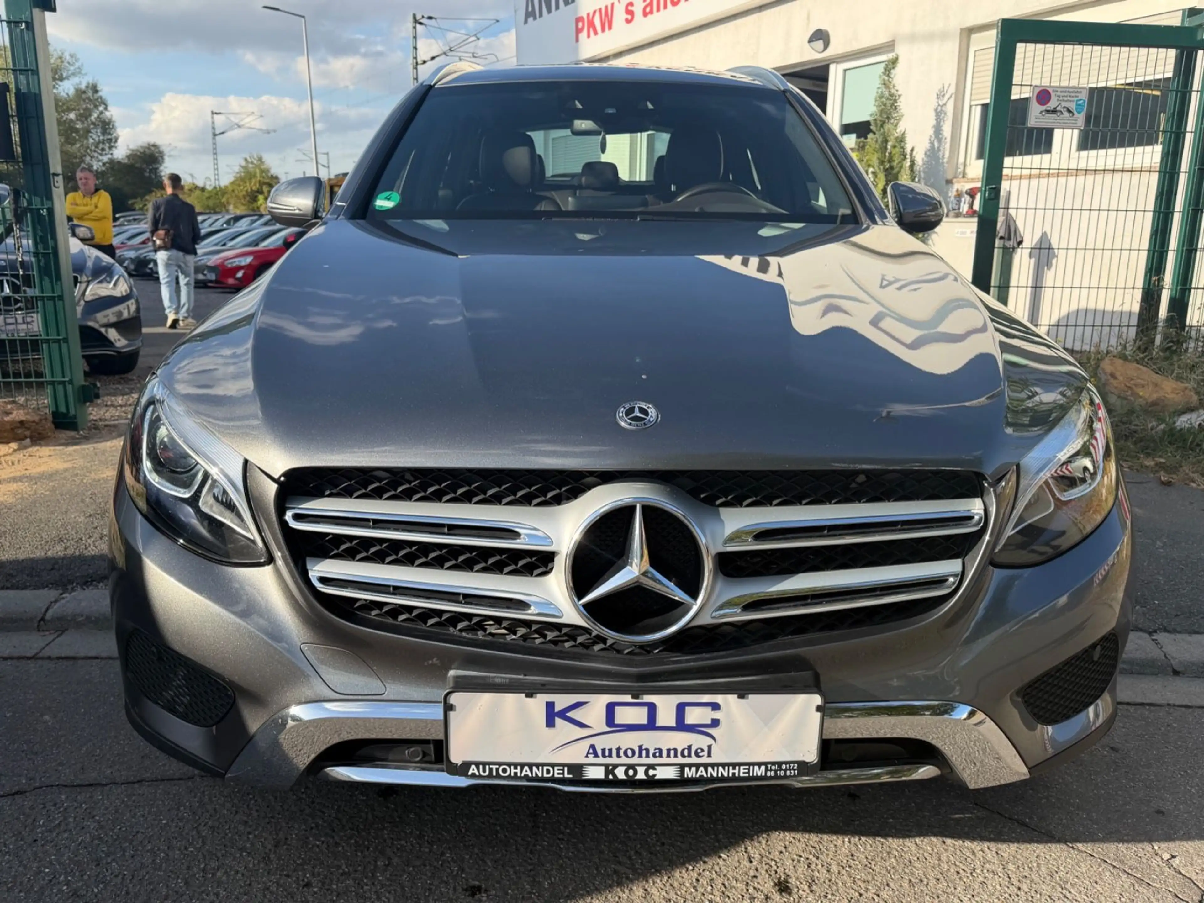 Mercedes-Benz GLC 250 4Matic — photo 2