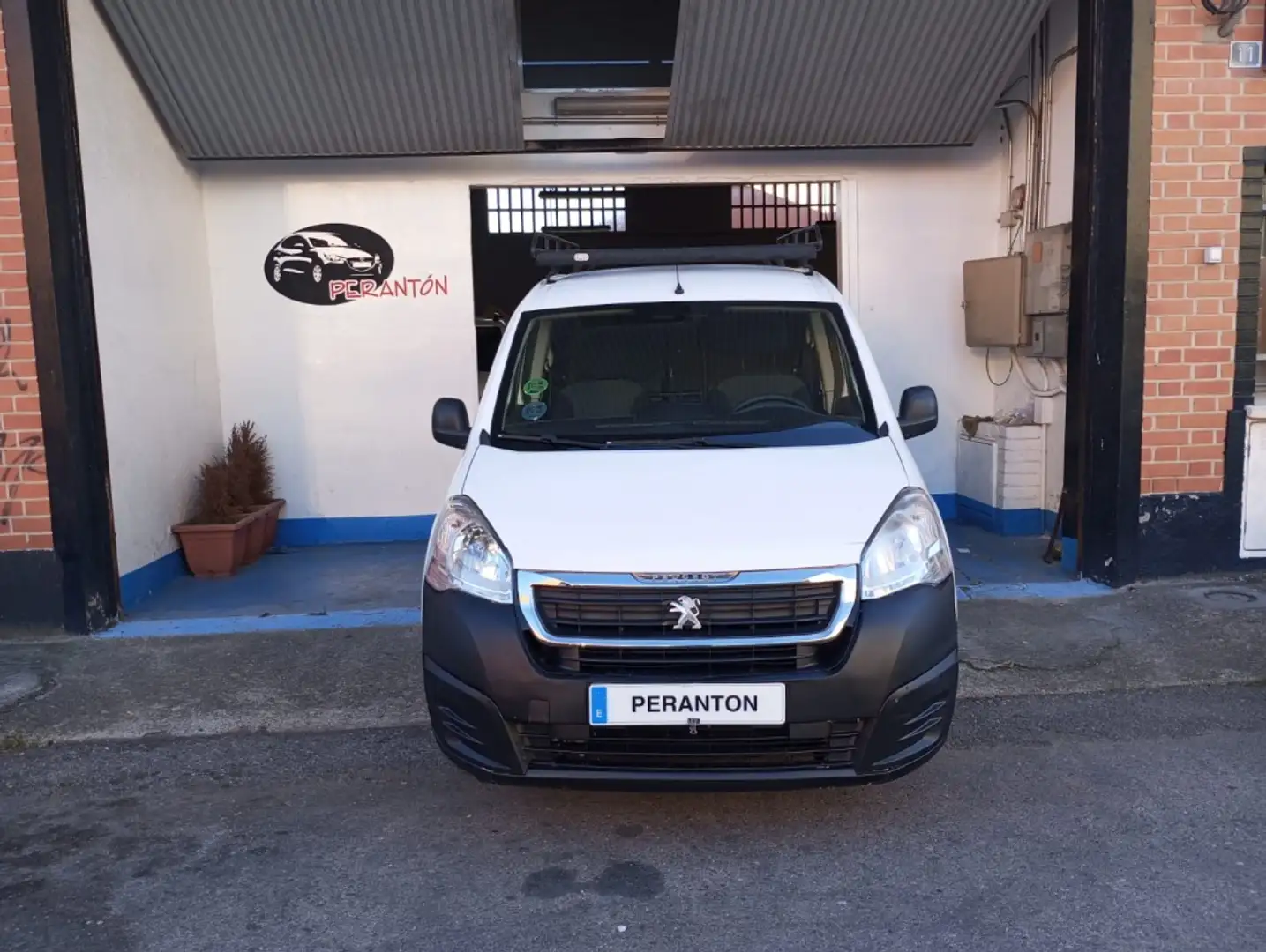 Peugeot Partner Furgón 1.6BlueHDI Confort L1 100 Blanc - 2