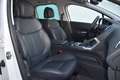 Peugeot 3008 Hybrid4 / Allrad 4x4 / Service + Pickerl NEU / Weiß - thumbnail 24