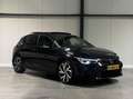 Volkswagen Golf 1.5 eTSI R-Line Pano Carplay Sfeer IQ Light Schwarz - thumbnail 10