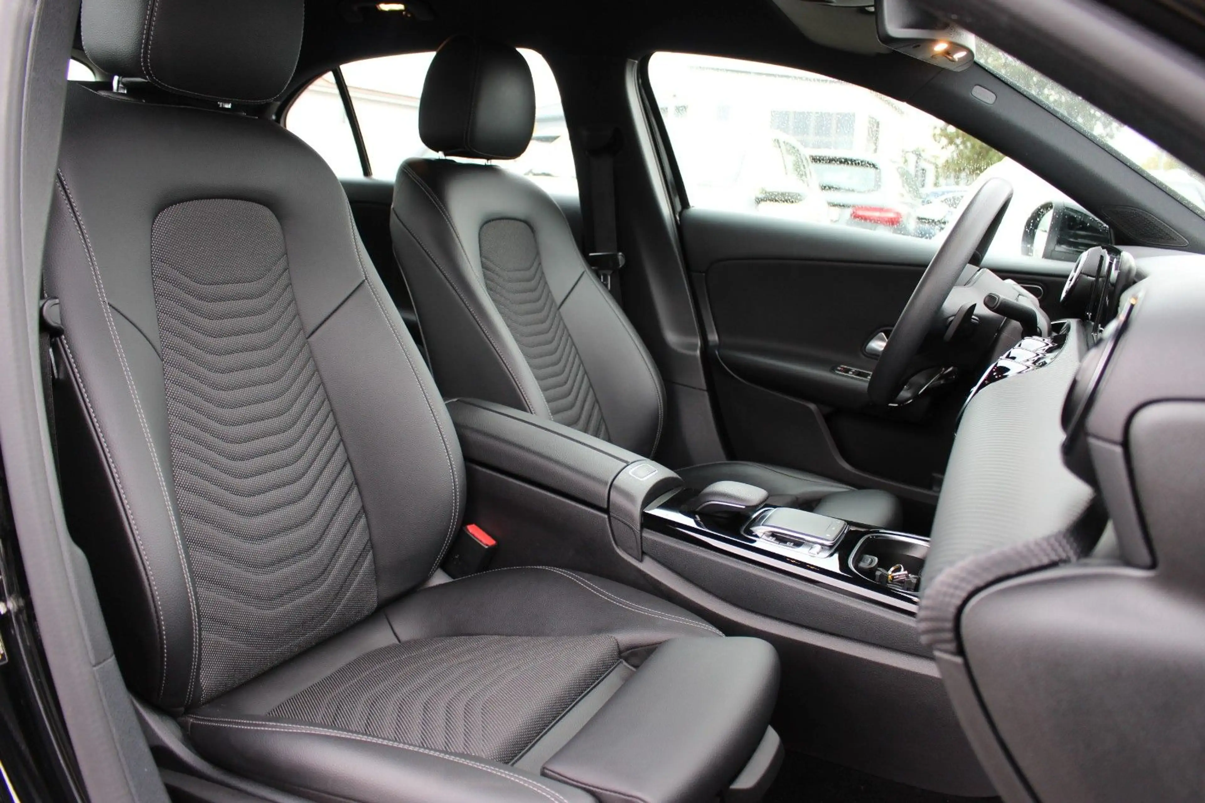 Mercedes-Benz A 200 /VOLLSHEFT/KLIMA/PDC/NAVI/BT/SHZ/ — photo 13