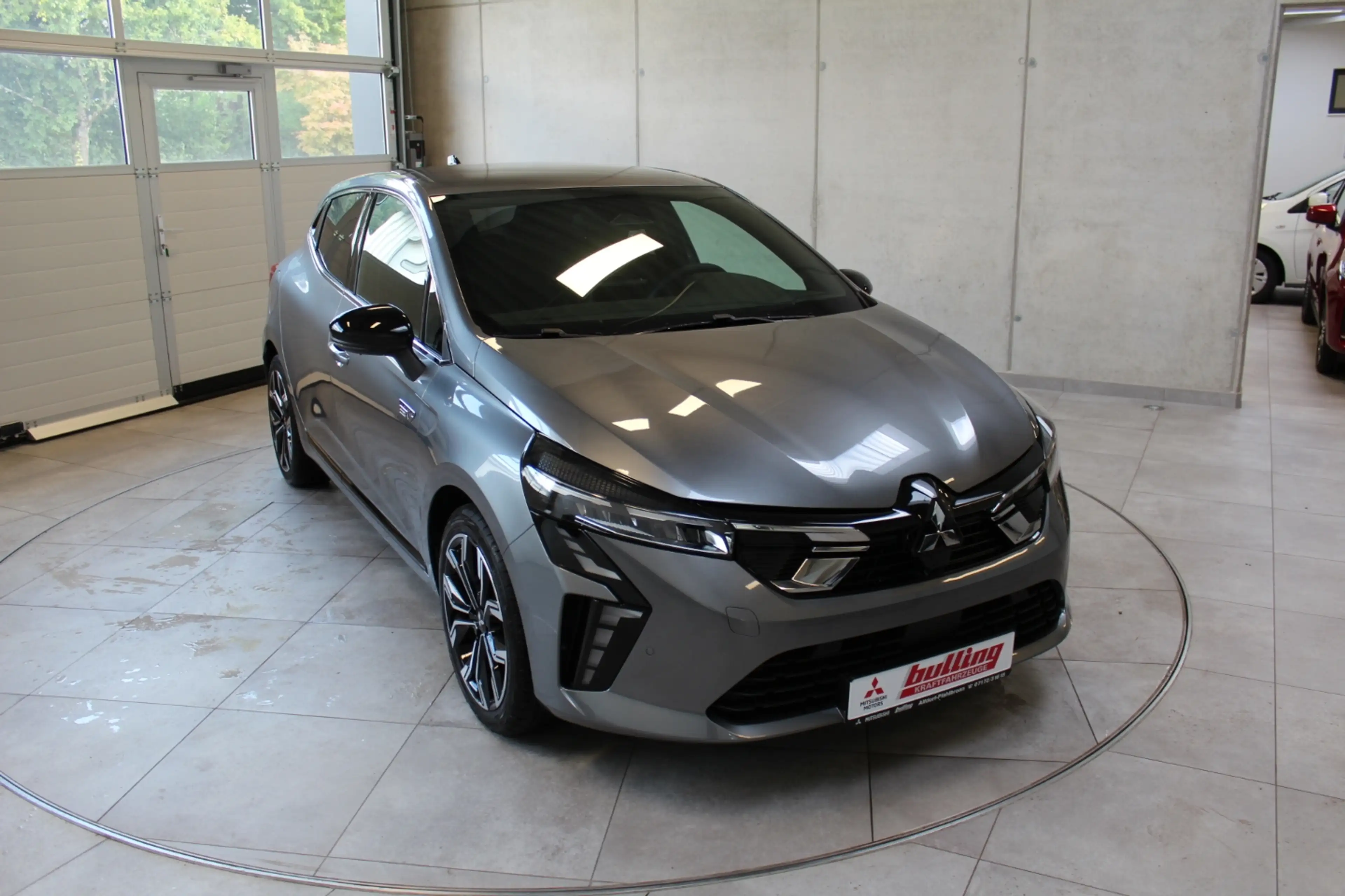 Mitsubishi Colt EDITION 1.6 Hybrid — photo 4