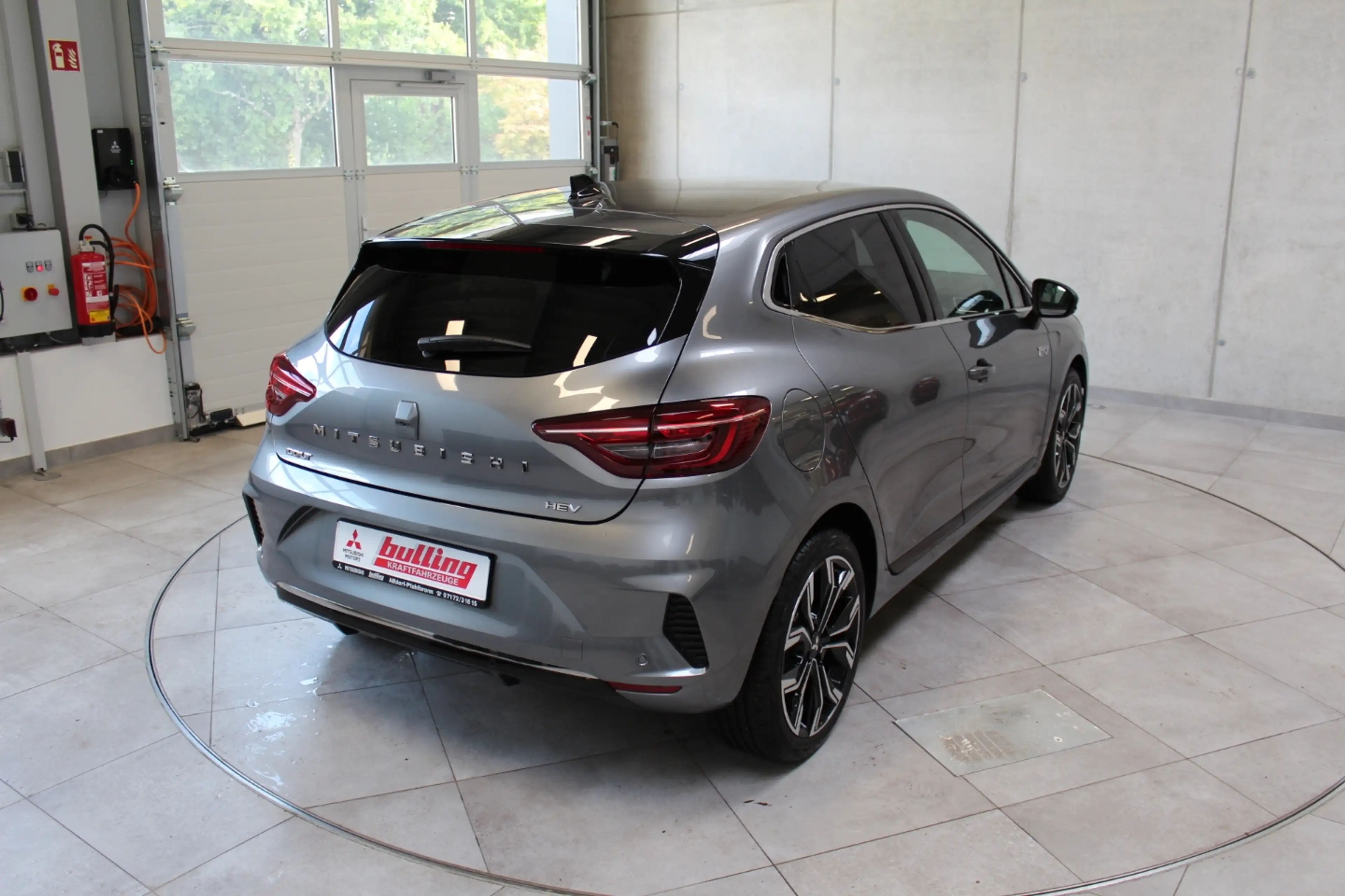 Mitsubishi Colt EDITION 1.6 Hybrid — photo 5