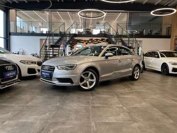 Limousine ultra *LED*NAVI*TEILLEDER*SZHZ*PDC*