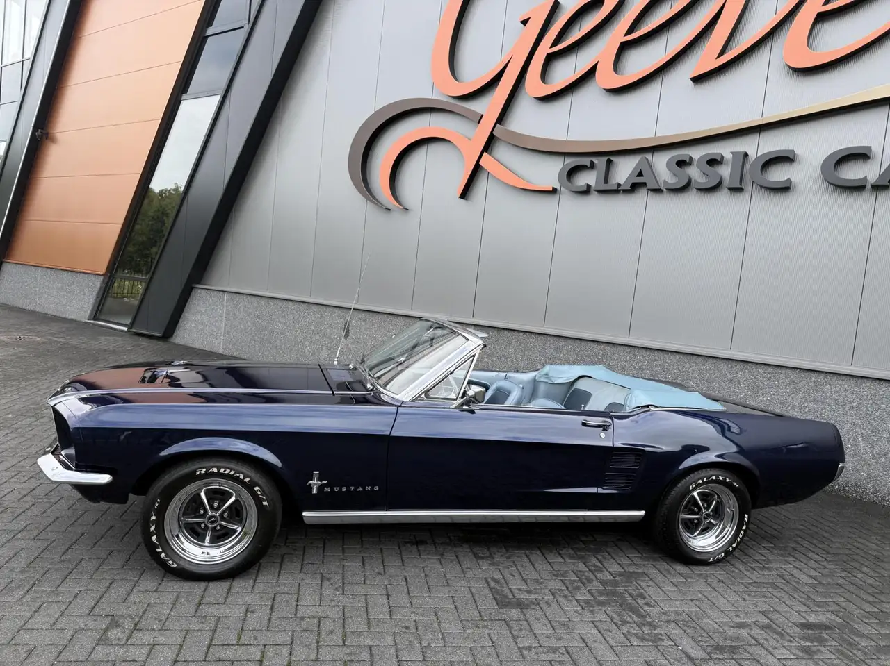 Ford Mustang Convertible, foto 3