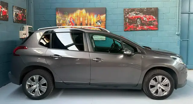 Peugeot 2008 view 3