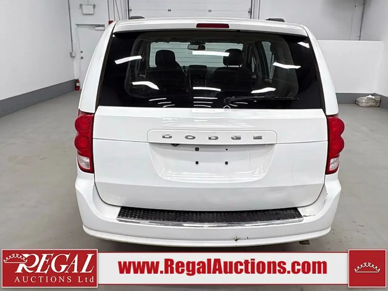 Dodge Grand Caravan снимка Dodge Grand Caravan