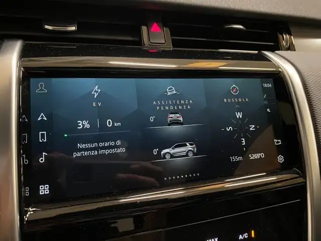 Land Rover Discovery Sport view 12