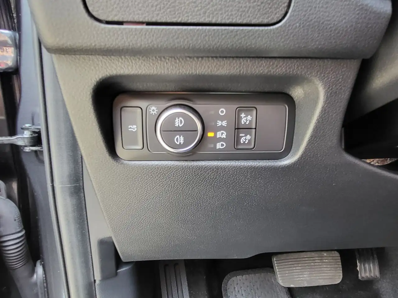 Ford Ranger Raptor 2,0D Mod26 eRollo AHK 2,5 Tech93 da 4-26 16