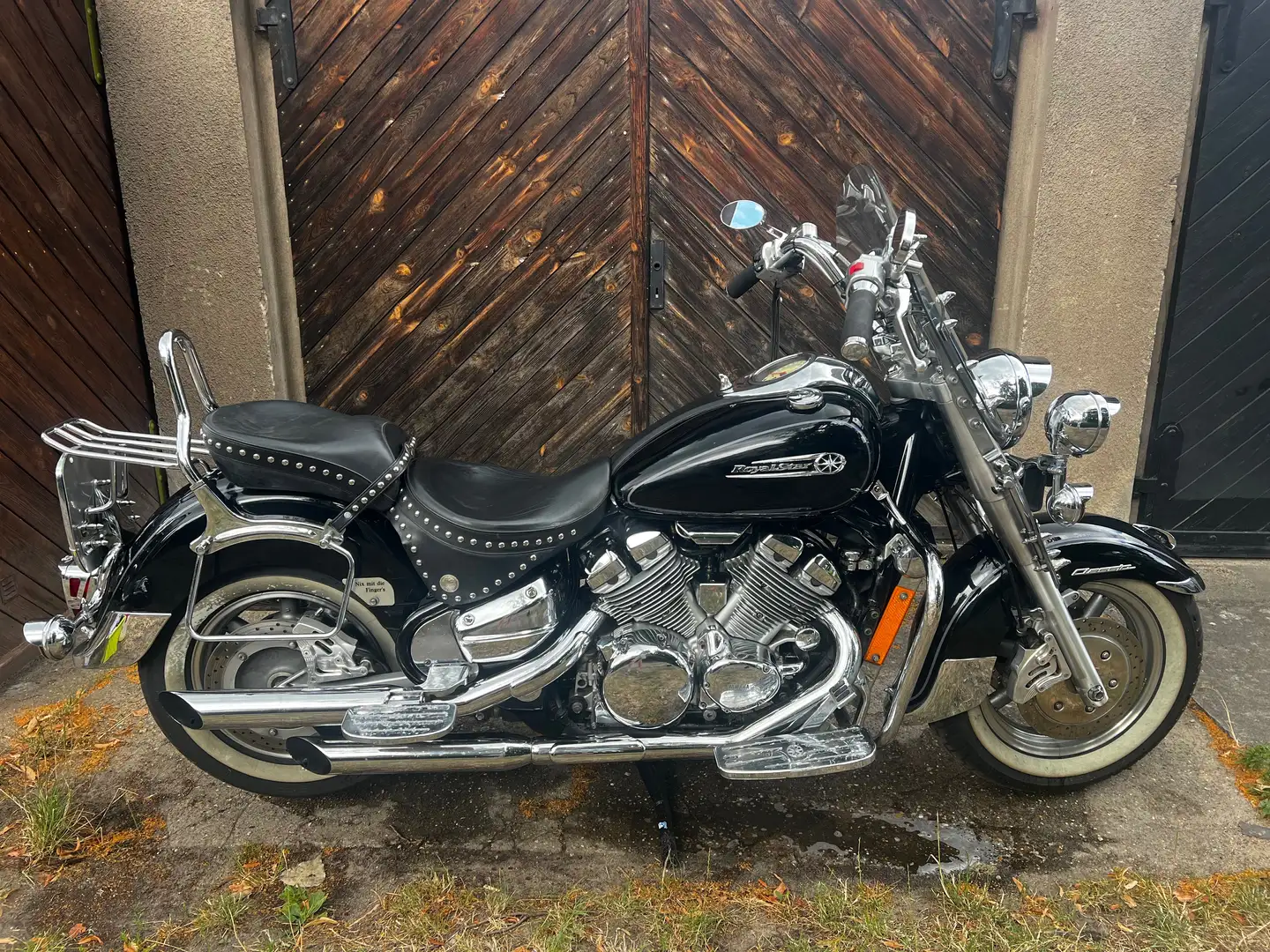 Yamaha XVZ 1300 Schwarz - 2