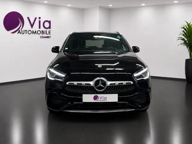 Mercedes-Benz Gla Class view 2