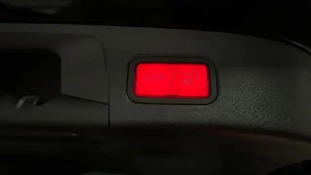 Mercedes-Benz Gla Class view 26