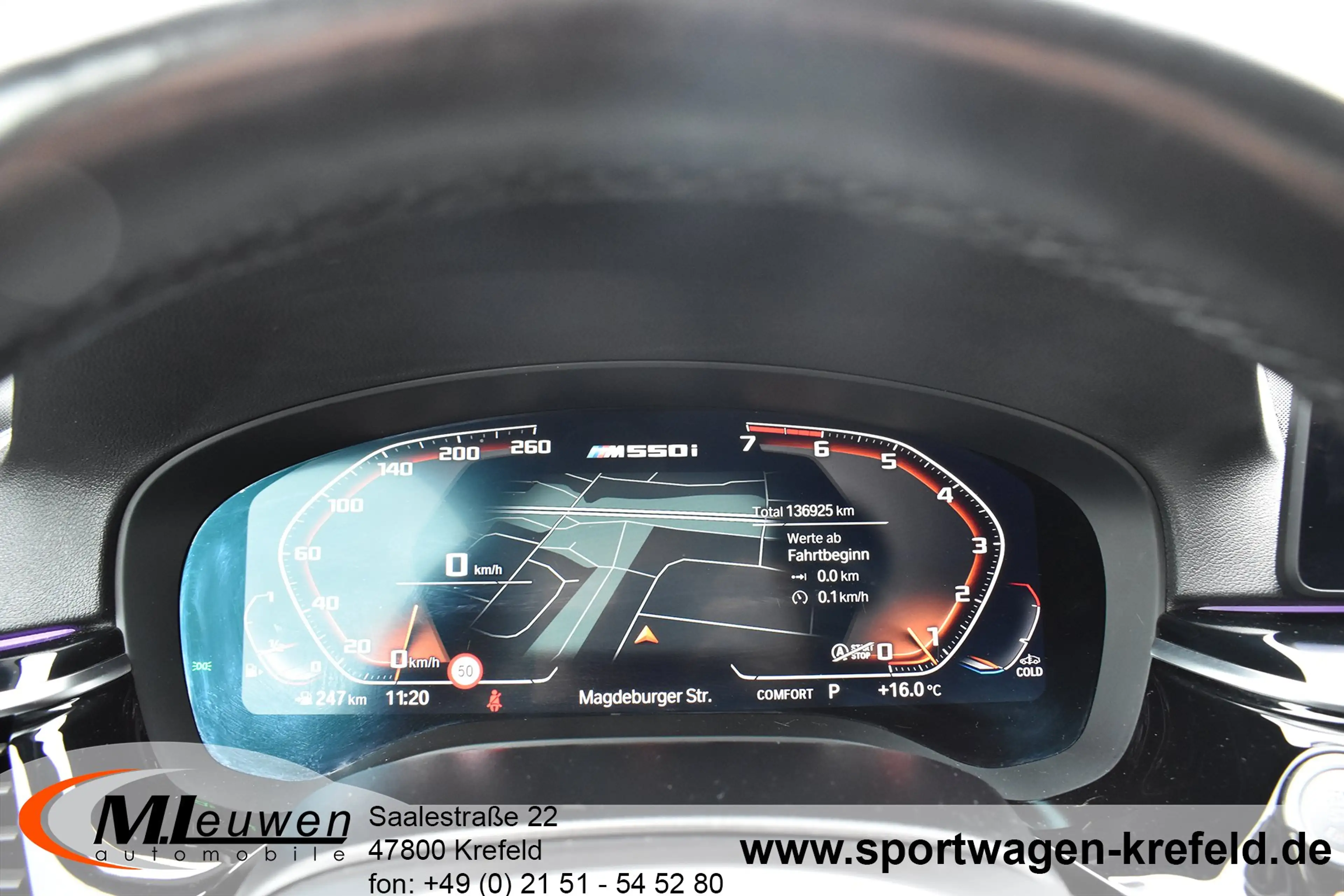 BMW M550 5er M550i xDrive Aut. *LEDER*NAVI*20"*PDC*CAM* — photo 13