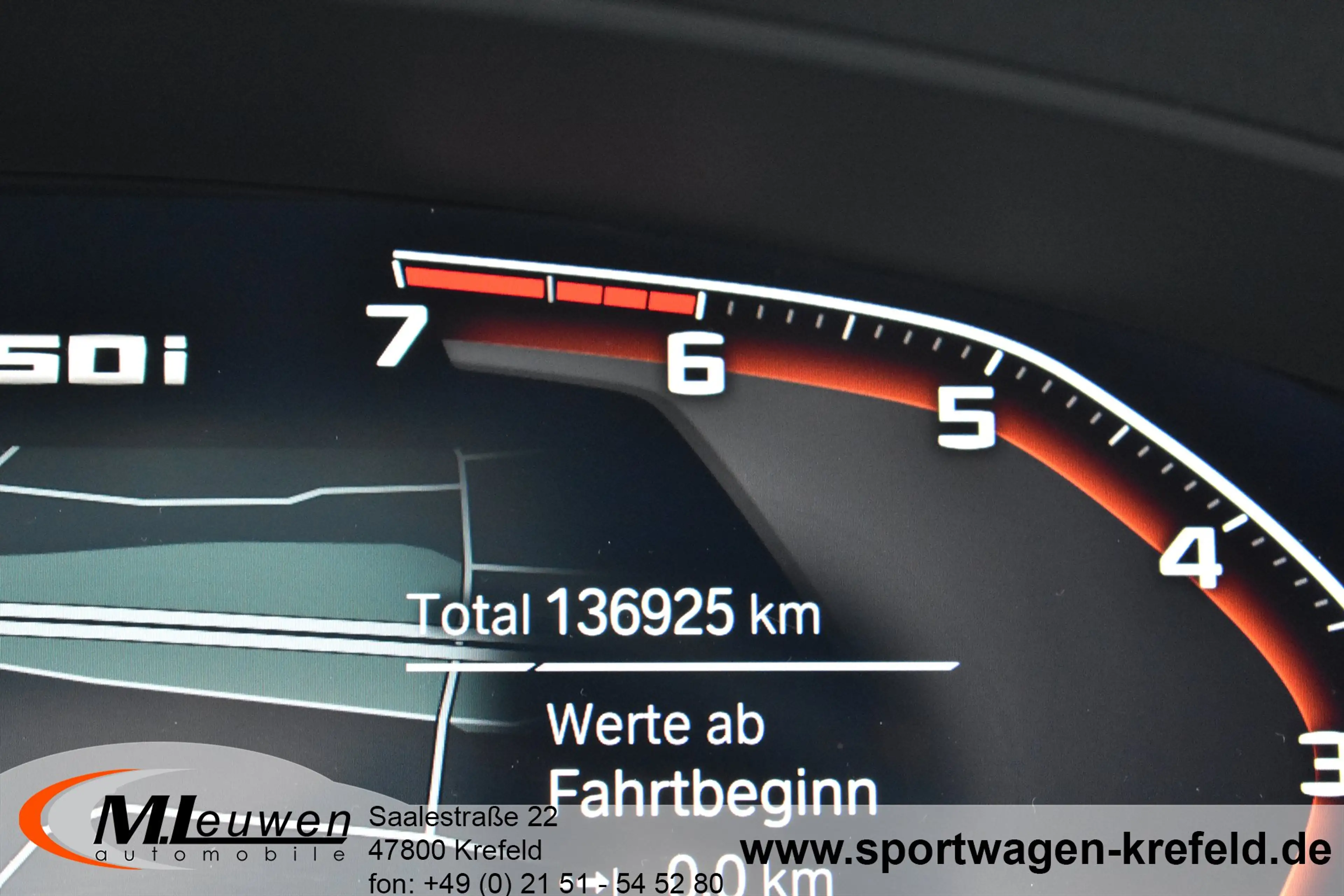 BMW M550 5er M550i xDrive Aut. *LEDER*NAVI*20"*PDC*CAM* — photo 14