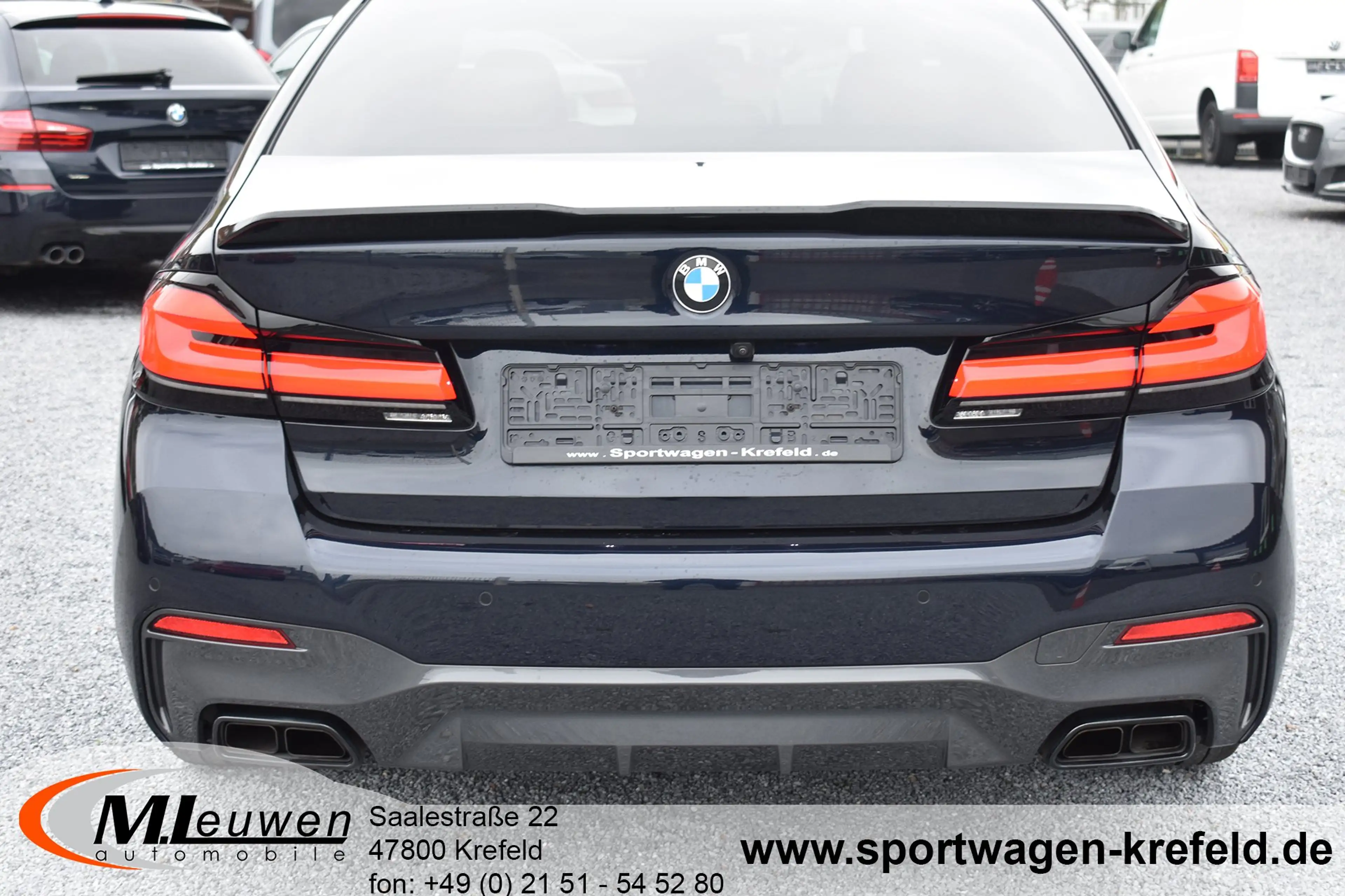 BMW M550 5er M550i xDrive Aut. *LEDER*NAVI*20"*PDC*CAM* — photo 7