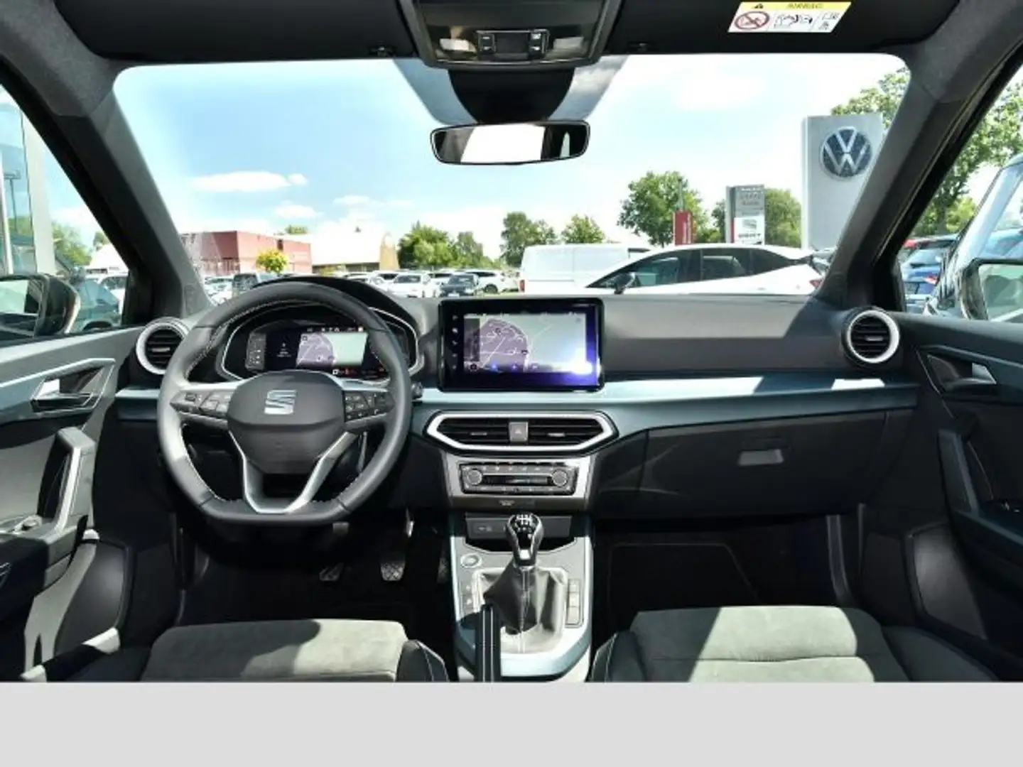 SEAT Arona 1.0 TSI Xperience Navi Vorb. AHK LED ACC SHZ Klima Noir - 2
