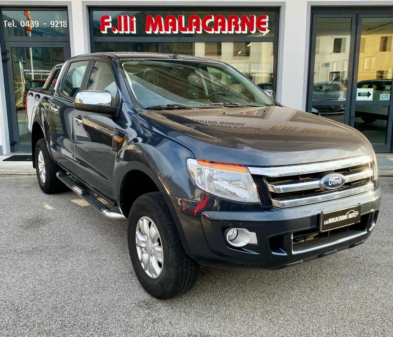 Ford Ranger 2.2 TDCi Doppia Cabina XLT 5pt. Grau - 1