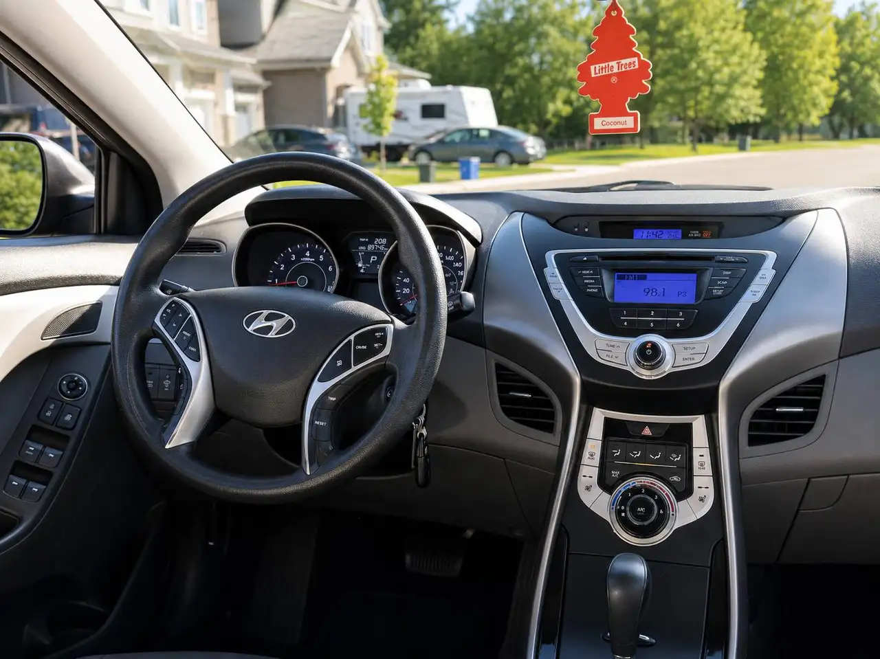 Hyundai ACCENT photo Hyundai ACCENT