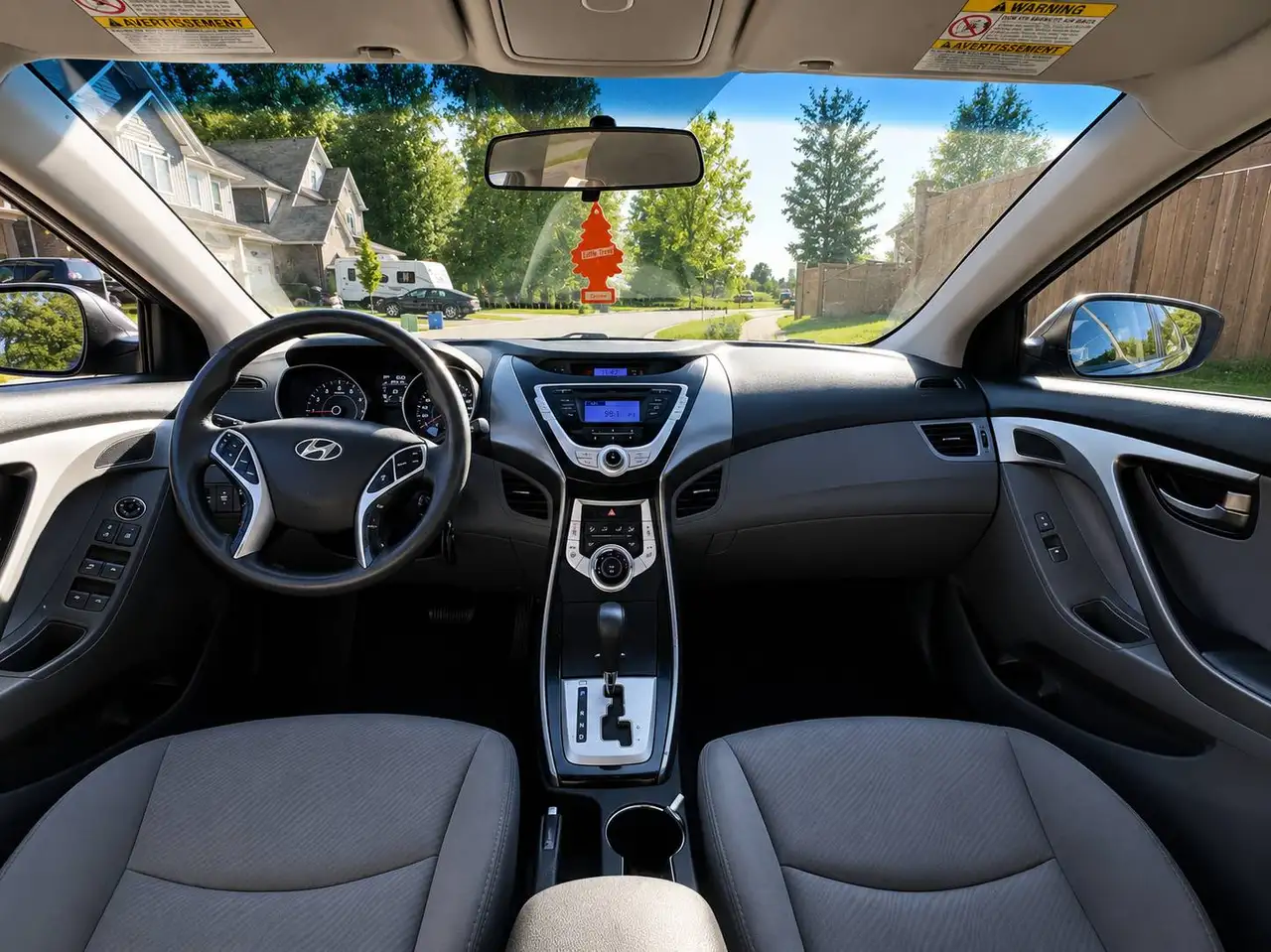 Hyundai ACCENT photo Hyundai ACCENT