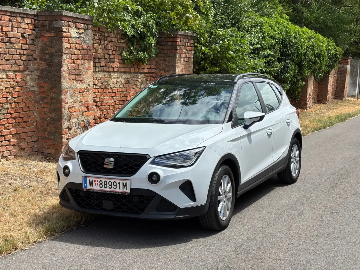 SEAT Arona Arona 1,0 Eco TSI Style Style Weiß - 2